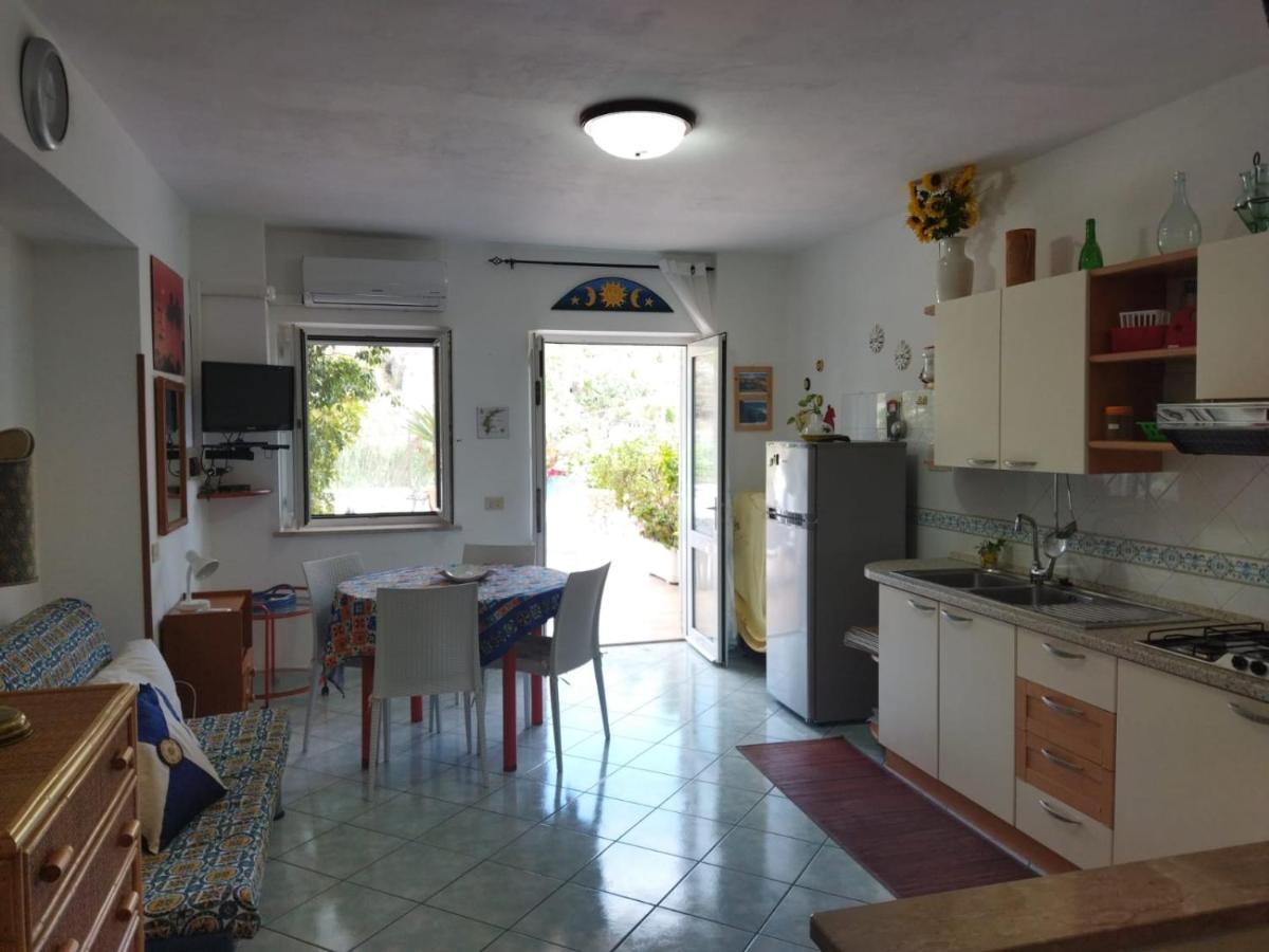 Casa Carina Ponza Exterior foto
